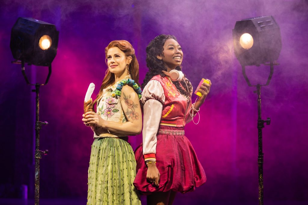 & Juliet” Review: A Queer, Pop-Feminist Remix Takes Over Salt Lake City 11 Teal Wicks and Rachel Simone Webb in the North American Tour of & JULIET